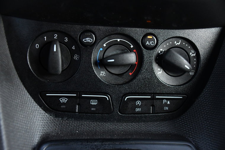 Vehicle Image 27