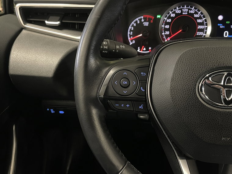 Vehicle Image 11