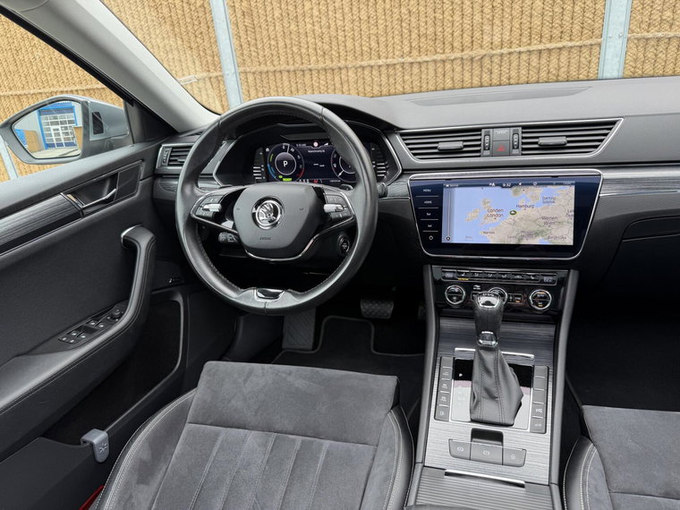 Vehicle Image 39