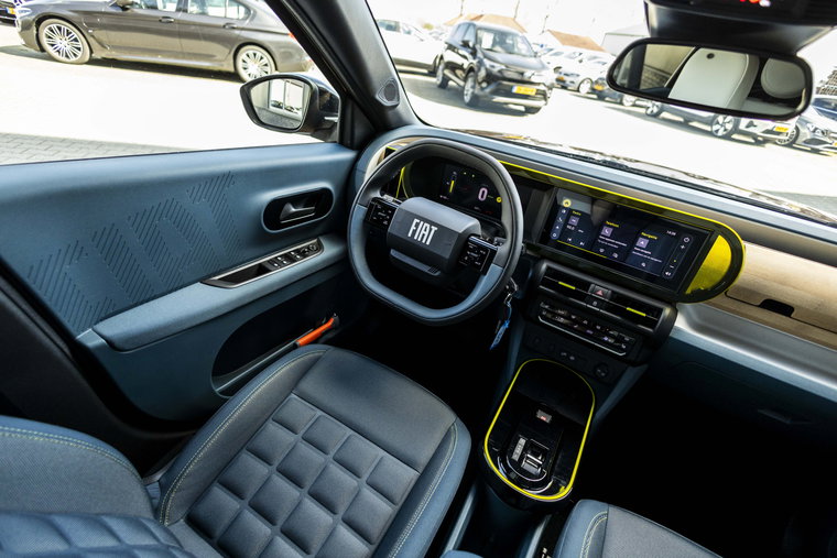 Vehicle Image 20