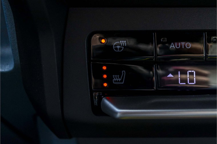Vehicle Image 24