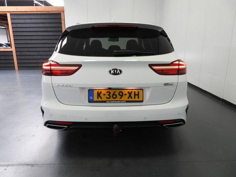 Vehicle Image 38