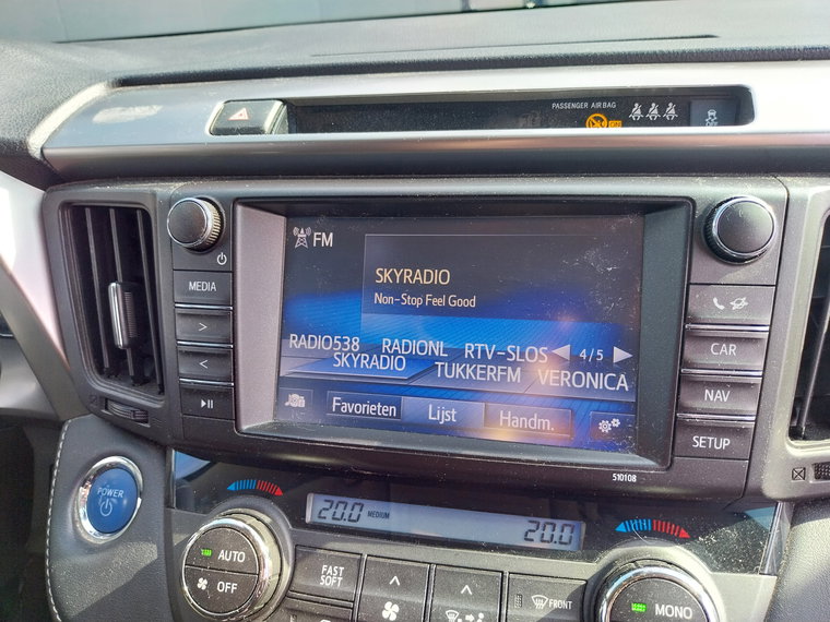 Vehicle Image 22