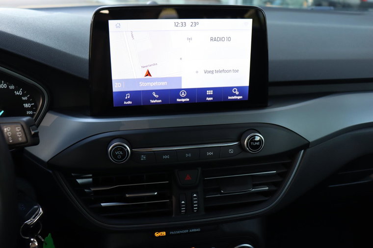 Vehicle Image 18