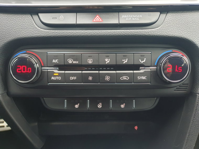 Vehicle Image 33