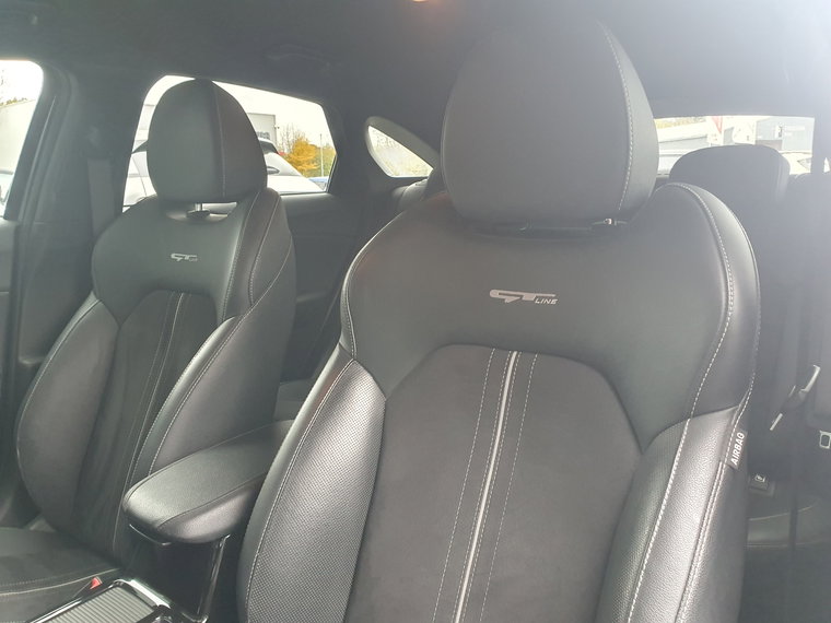 Vehicle Image 48