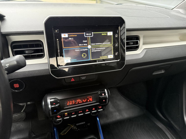 Vehicle Image 16