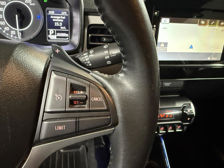 Vehicle Image 19