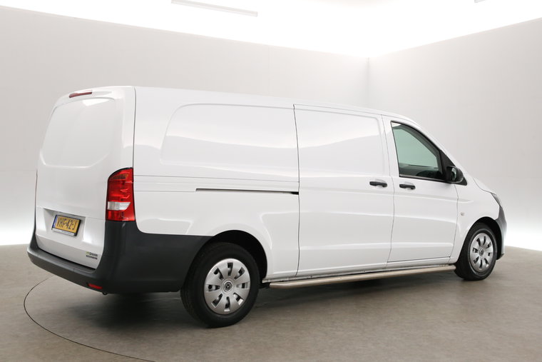 Vehicle Image 27