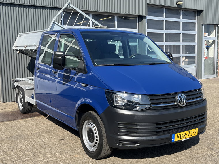 Vehicle Image 26