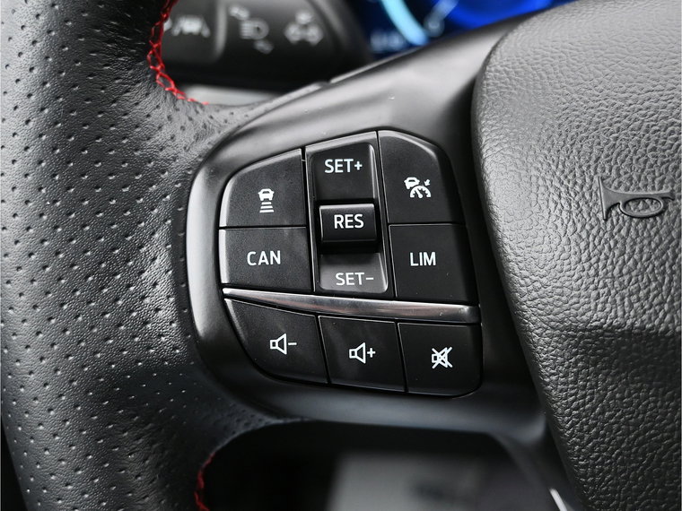 Vehicle Image 28