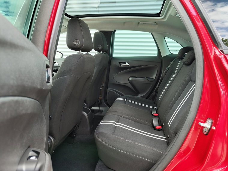 Vehicle Image 33