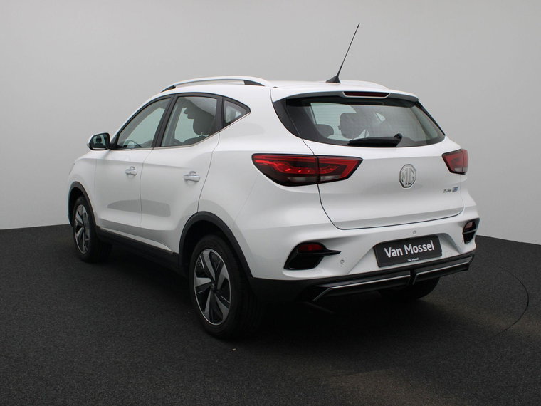 Vehicle Image 28