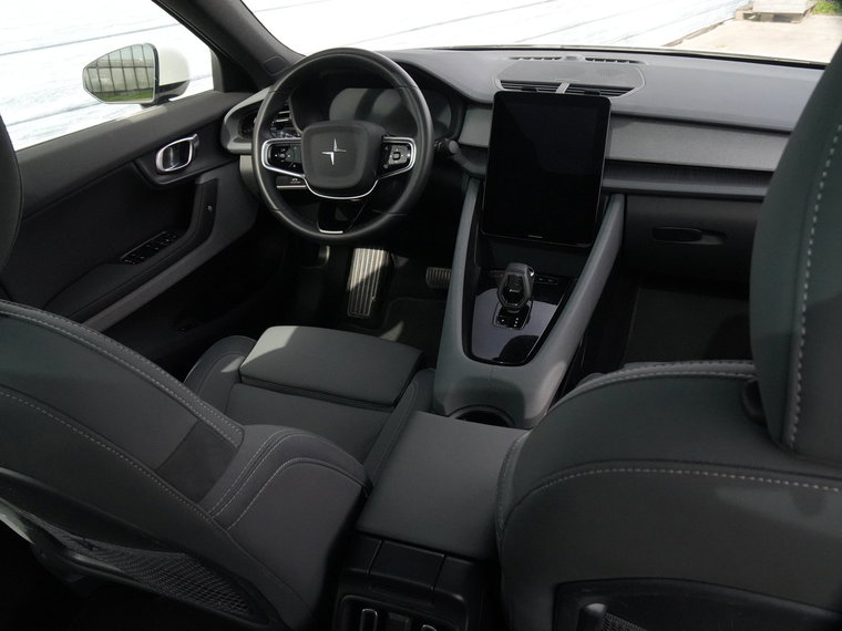 Vehicle Image 17