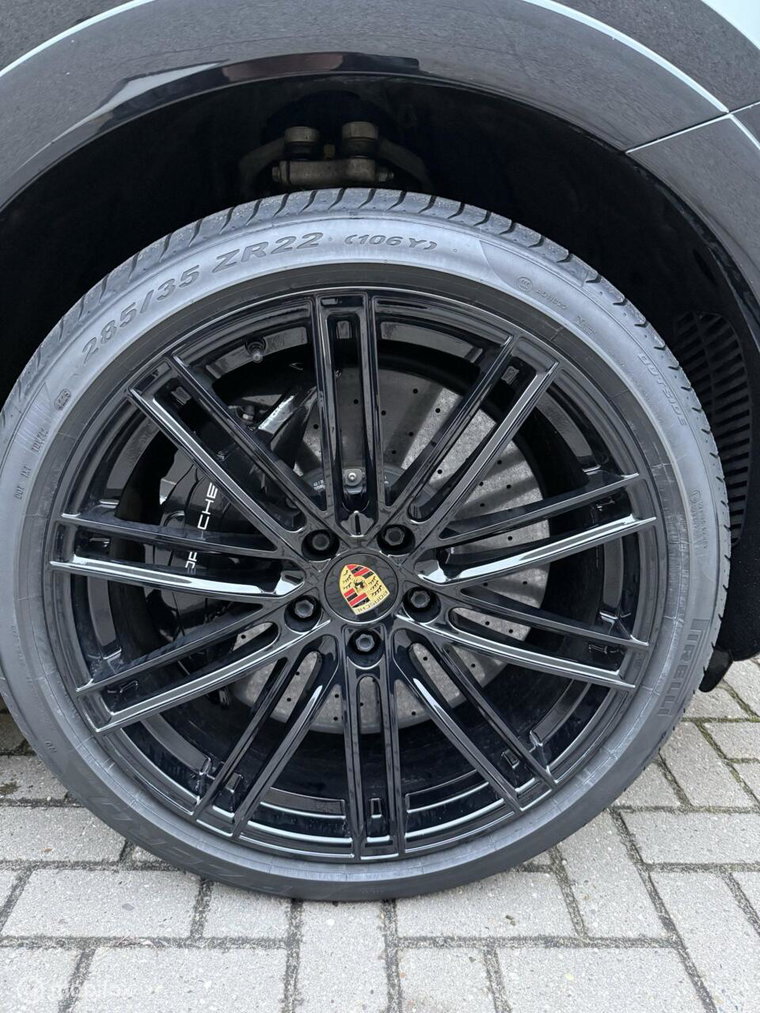 Vehicle Image 26