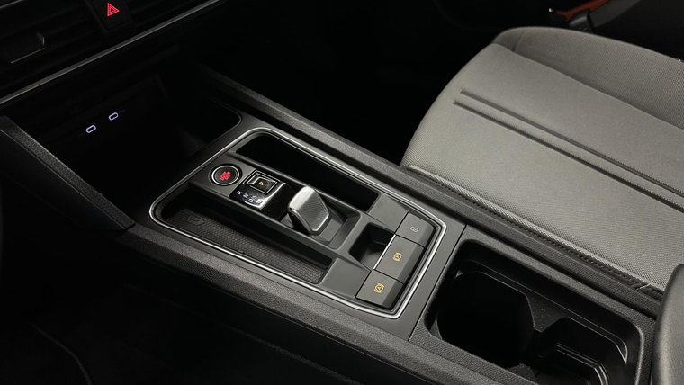 Vehicle Image 38