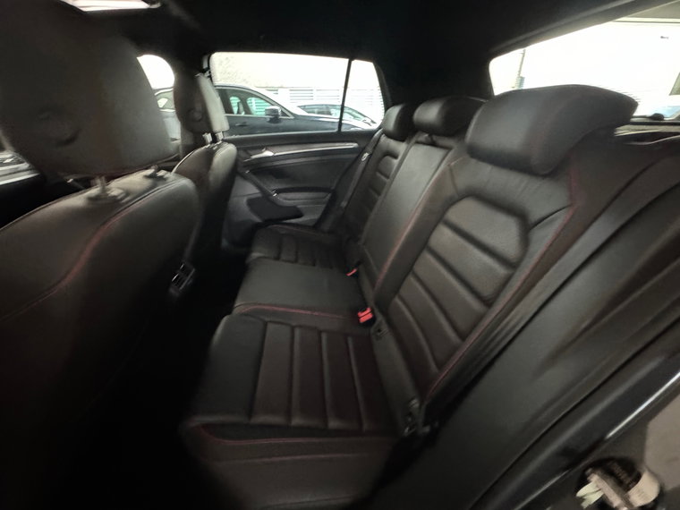Vehicle Image 37