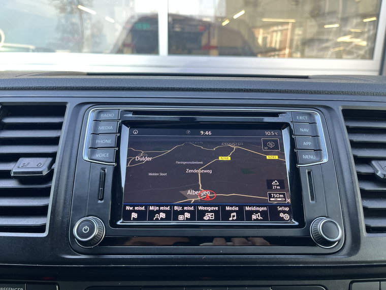 Vehicle Image 39