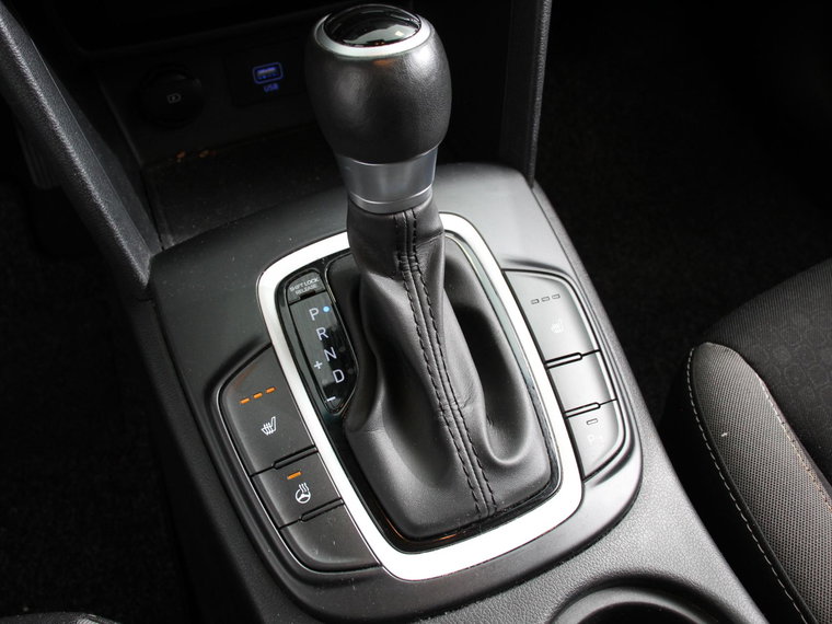 Vehicle Image 30