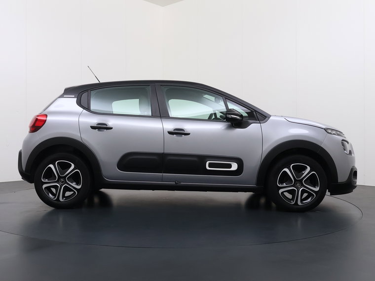 Vehicle Image 37