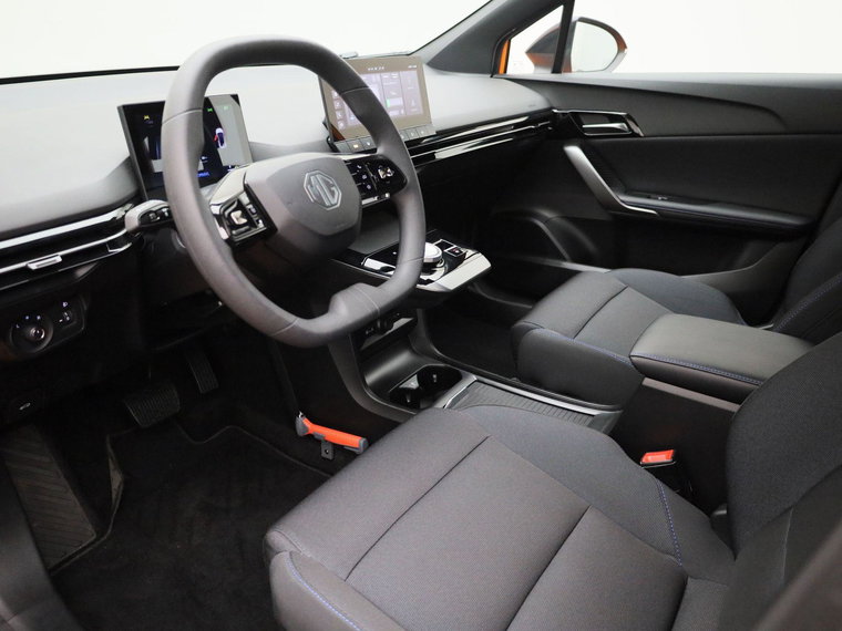 Vehicle Image 26