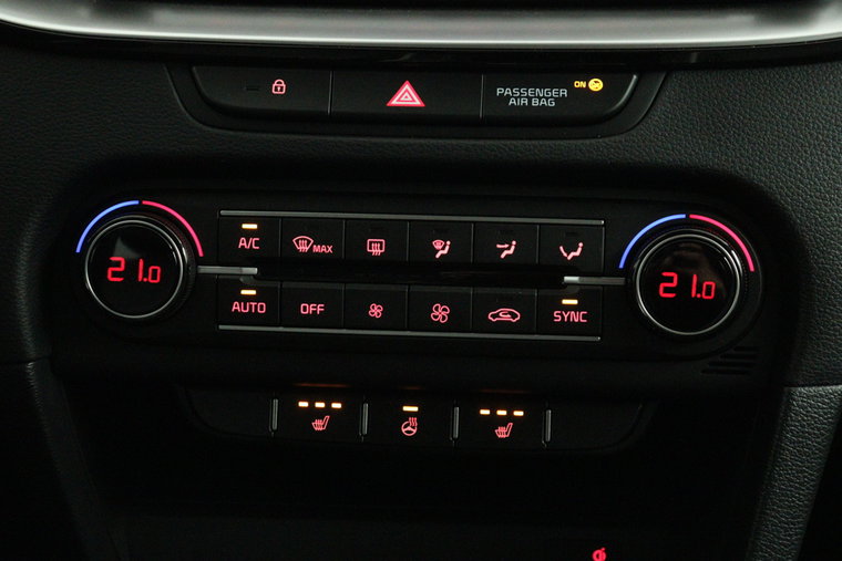 Vehicle Image 27