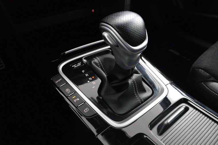 Vehicle Image 28