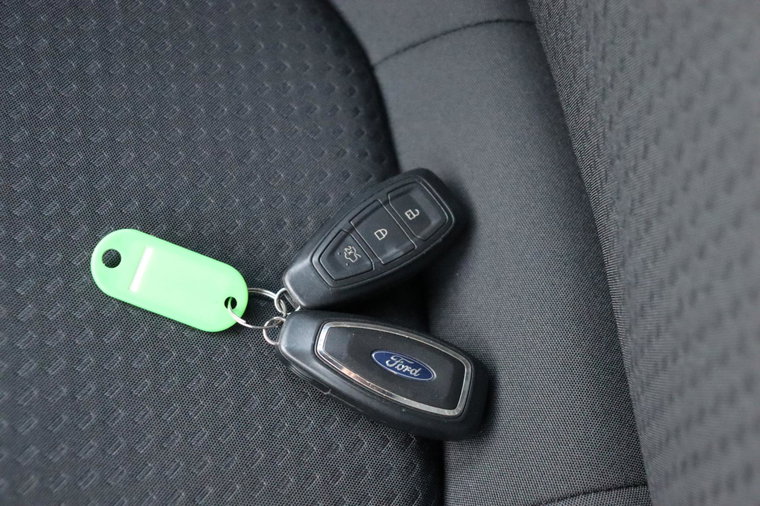 Vehicle Image 28
