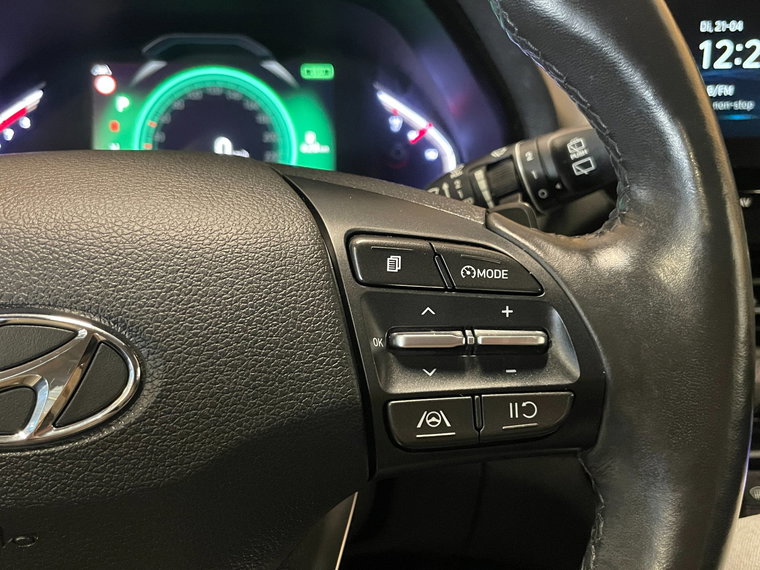 Vehicle Image 39