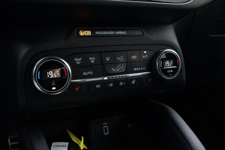 Vehicle Image 24