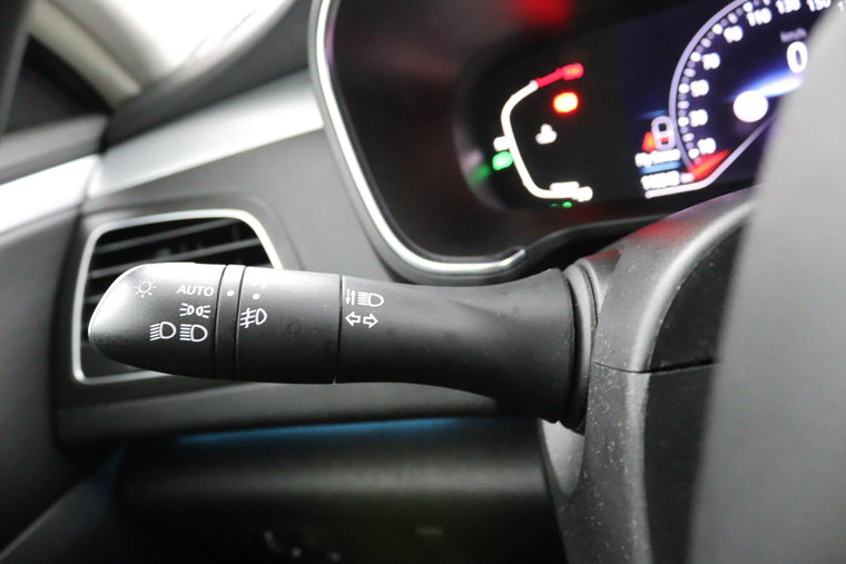 Vehicle Image 35