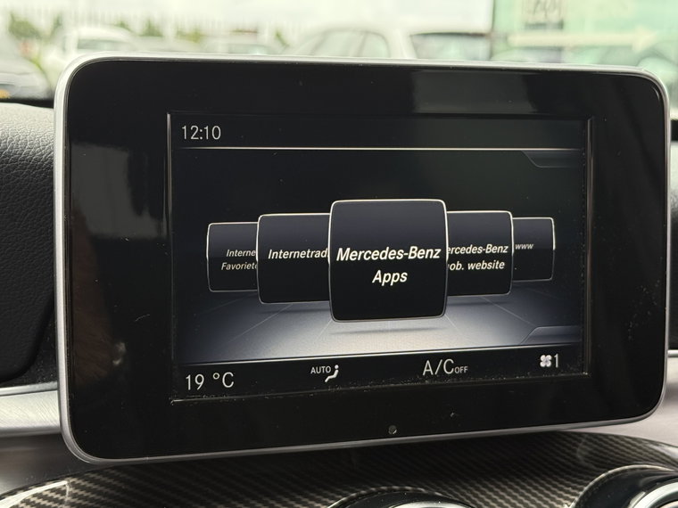 Vehicle Image 35