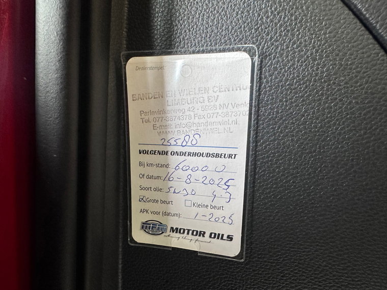 Vehicle Image 36