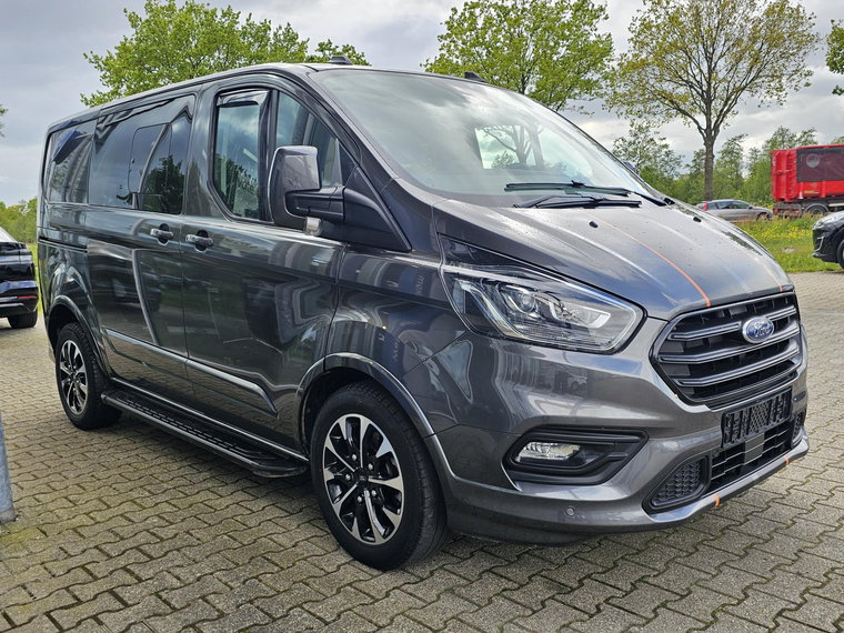 Vehicle Image 6