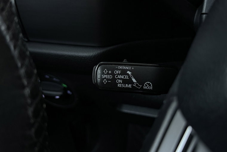 Vehicle Image 29