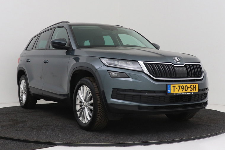Vehicle Image 11