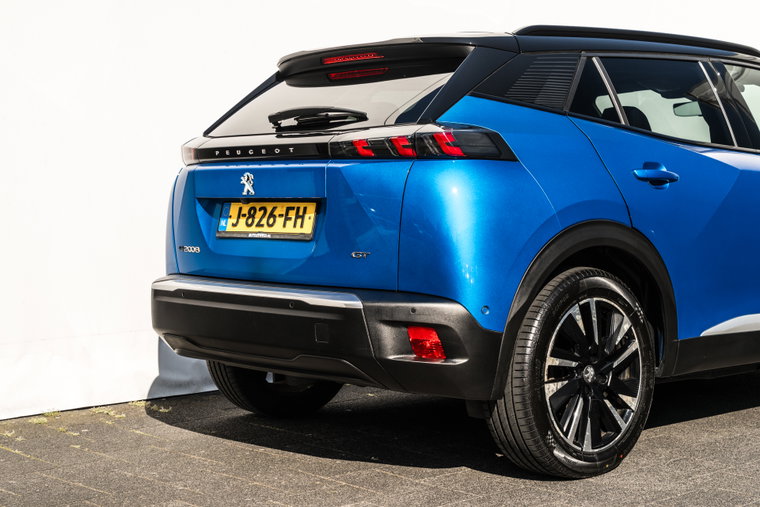 Vehicle Image 20