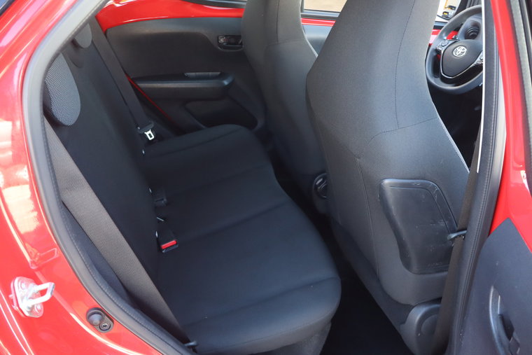 Vehicle Image 11