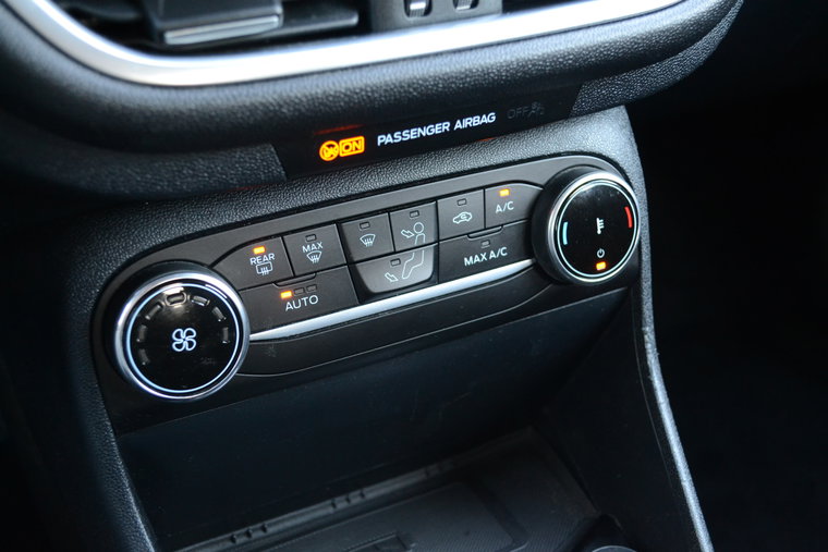 Vehicle Image 27