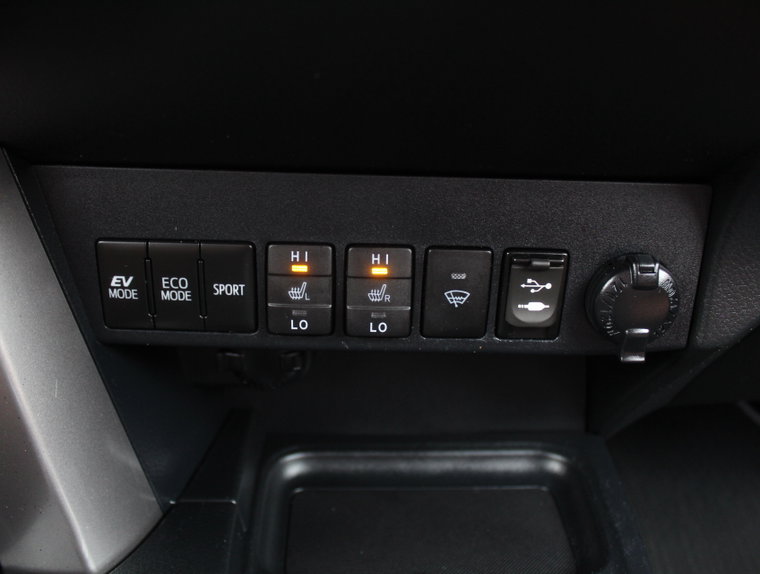 Vehicle Image 24