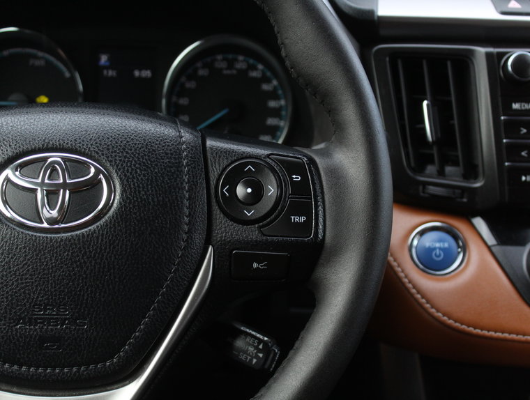 Vehicle Image 35
