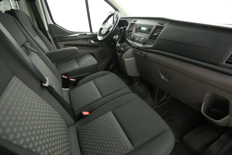 Vehicle Image 22