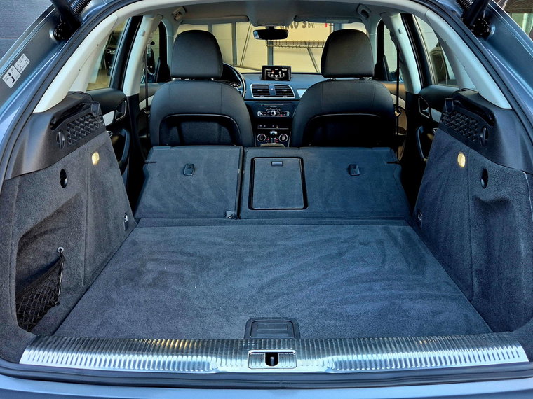 Vehicle Image 42