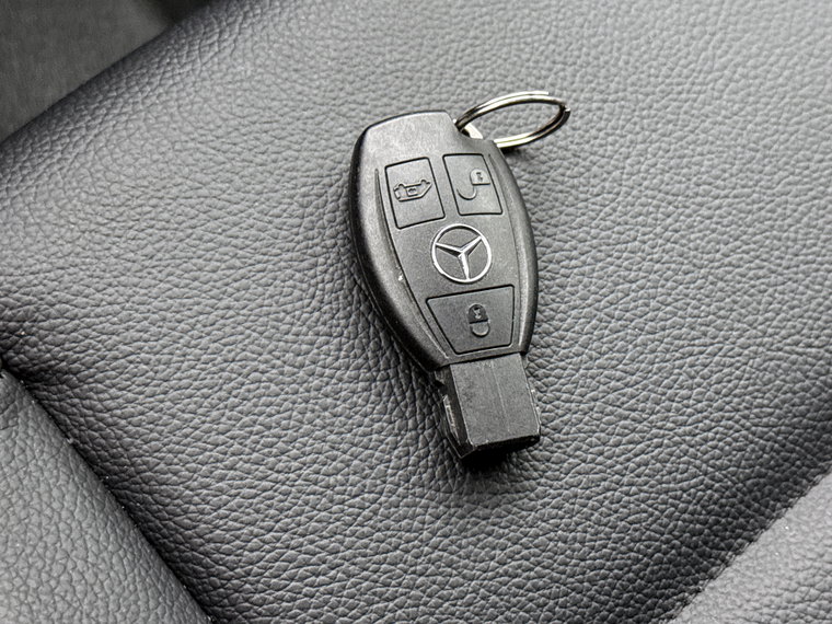 Vehicle Image 26