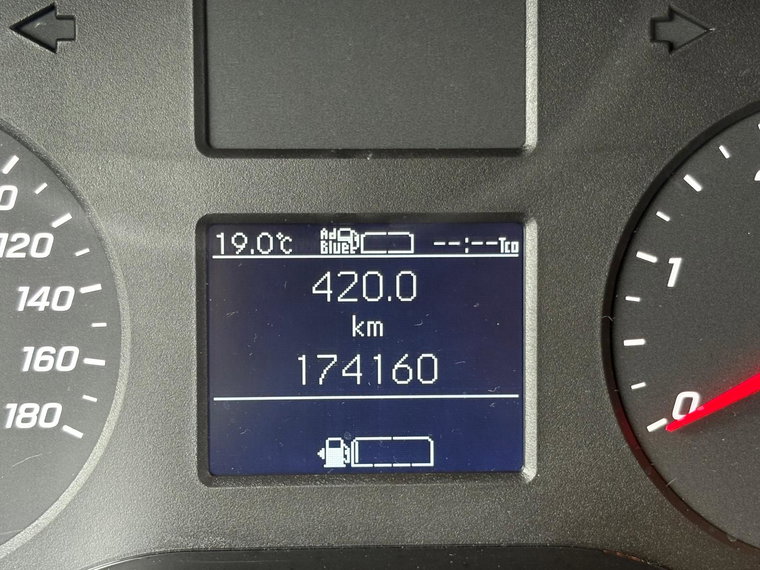 Vehicle Image 29