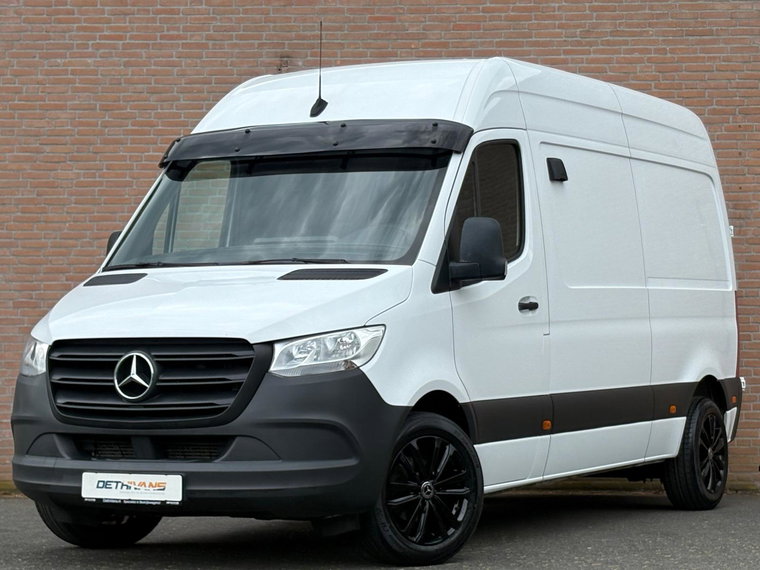 Vehicle Image 34