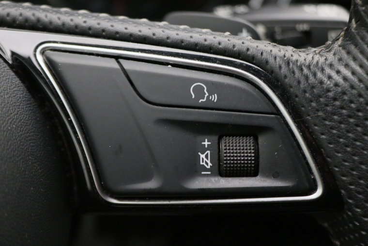 Vehicle Image 39