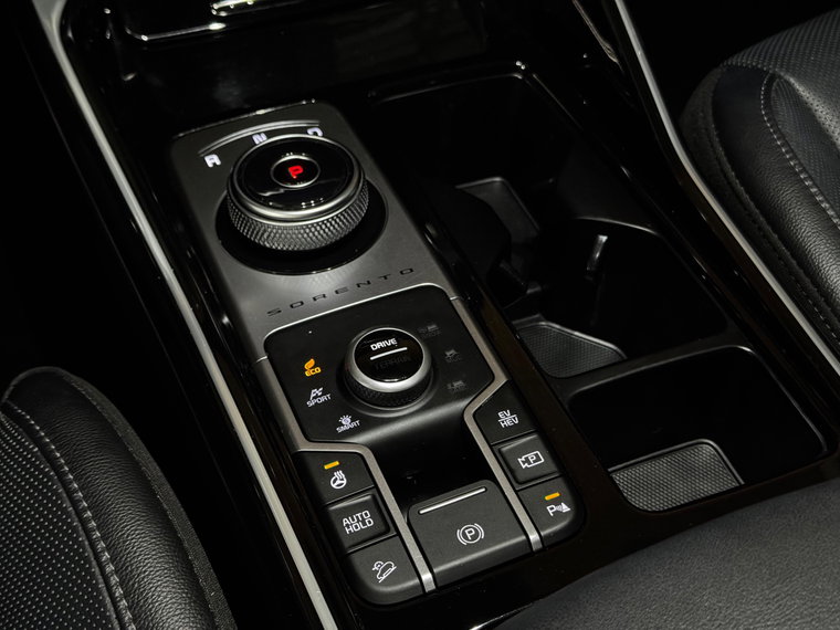 Vehicle Image 37