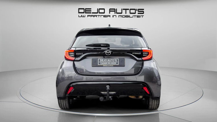 Vehicle Image 6