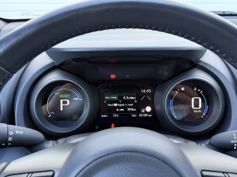 Vehicle Image 15